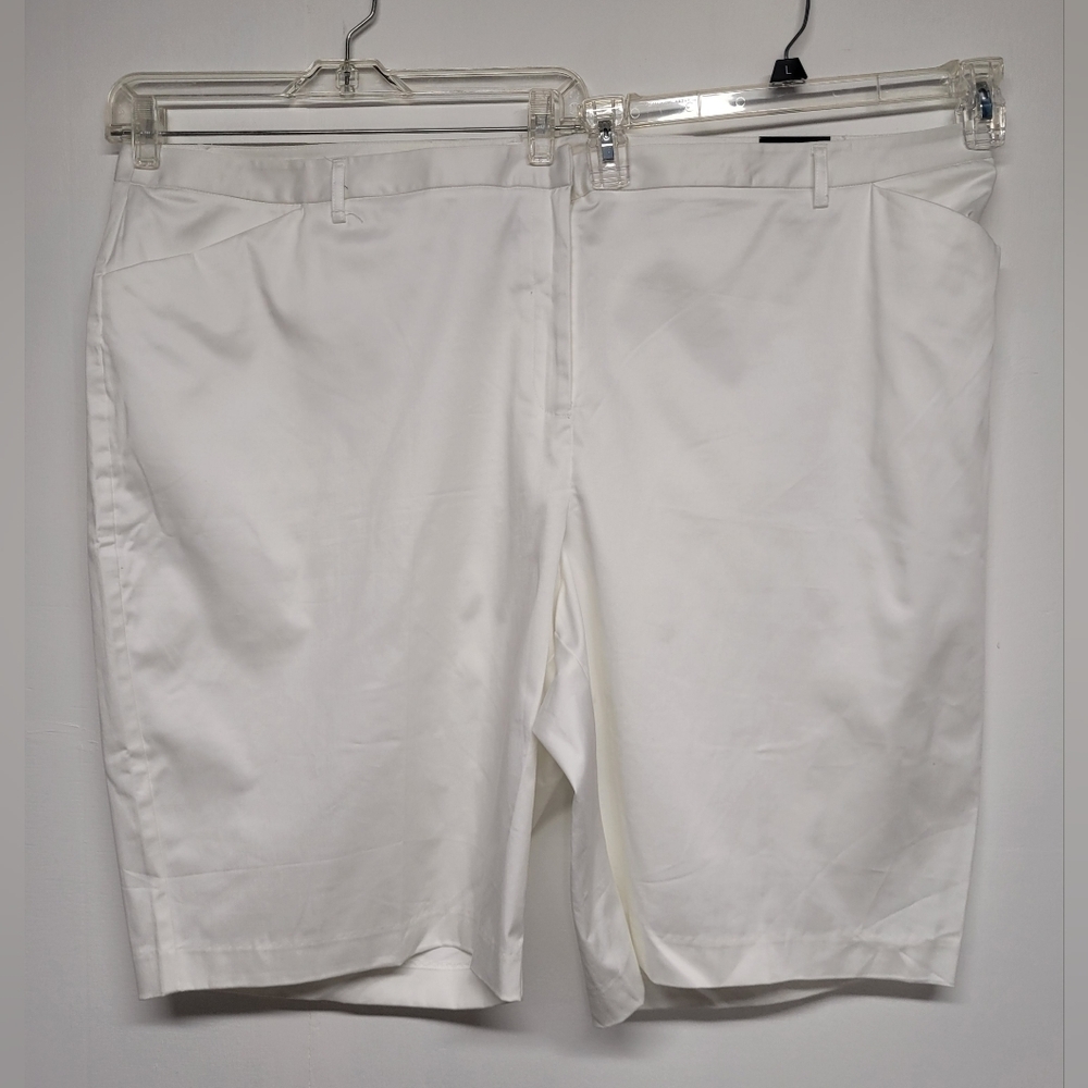New Fashion Bug White Shorts Plus Sz 28W